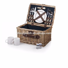 Rattan Picnic Basket with Cups,Teasspoons,ceramic plate,salt&pepper pot